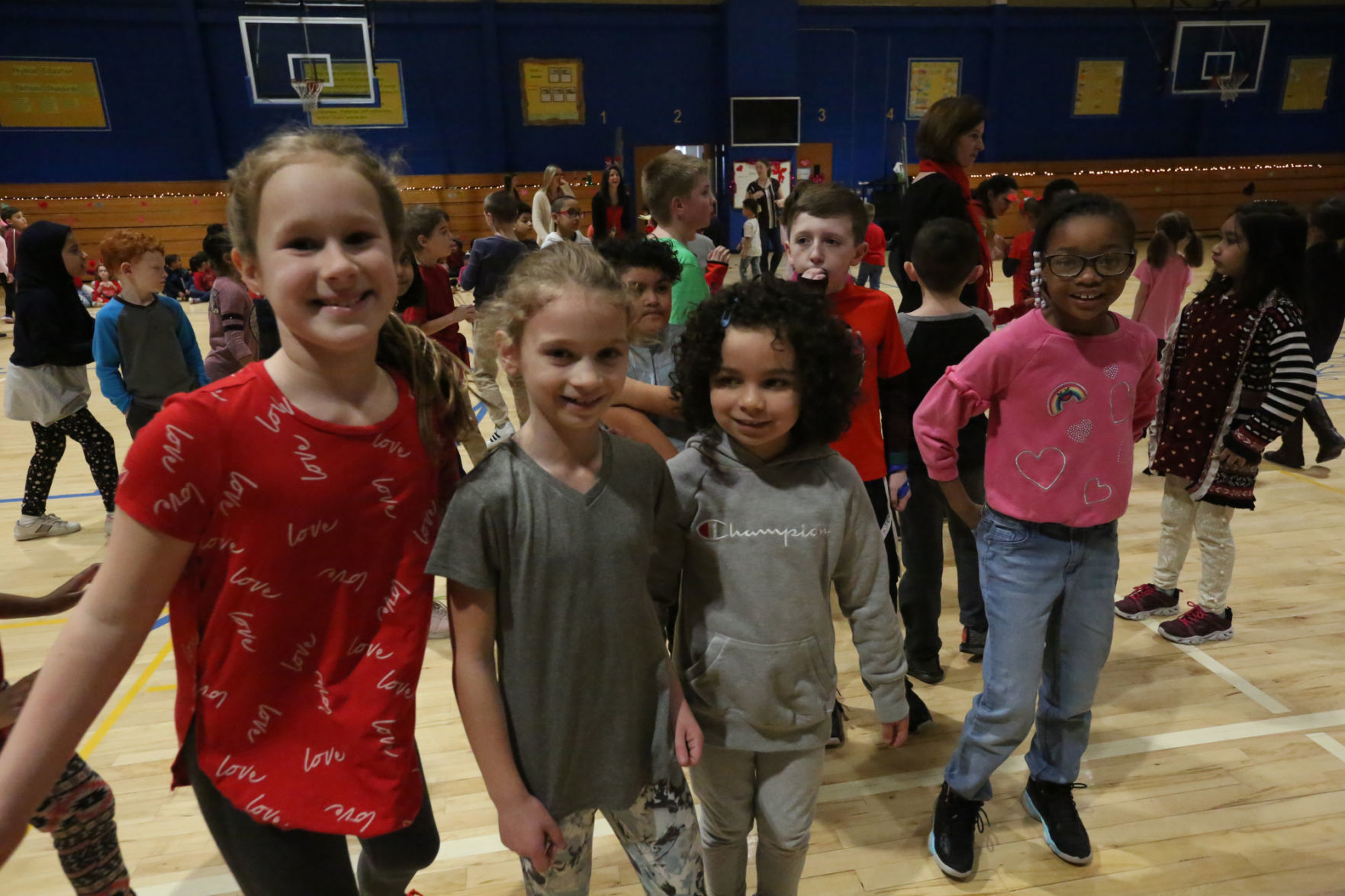 Marsh School dance and jump rope contest
